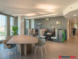Büros zu vermieten in Arbeitsplätze, Services und Support unterstützen Sie bei der Arbeit in Regus Icon Tower