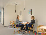 Büros zu vermieten in Arbeitsplätze, Services und Support unterstützen Sie bei der Arbeit in Regus Icon Tower