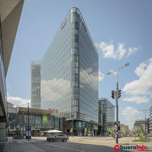 Arbeitsplätze, Services und Support unterstützen Sie bei der Arbeit in Regus Icon Tower