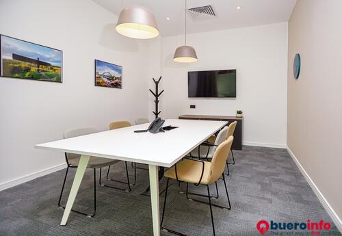 Büros zu vermieten in Arbeitsplätze, Services und Support unterstützen Sie bei der Arbeit in Regus Hall in Tirol, Hall Haus