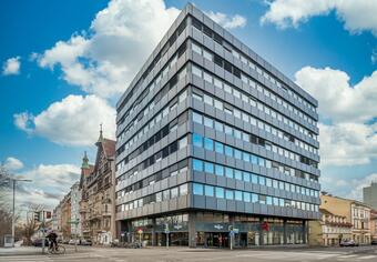 Arbeitsplätze, Services und Support unterstützen Sie bei der Arbeit in Regus City Tower